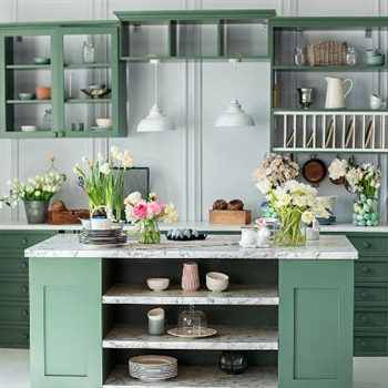 6 Tips for Oak Kitchen Cabinet Refinishing