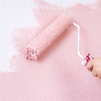 The Benefits of Using Eco-Friendly Paint for Residential Projects