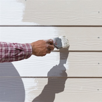 How Seasonal Changes in Minnesota Affect Exterior House Painting