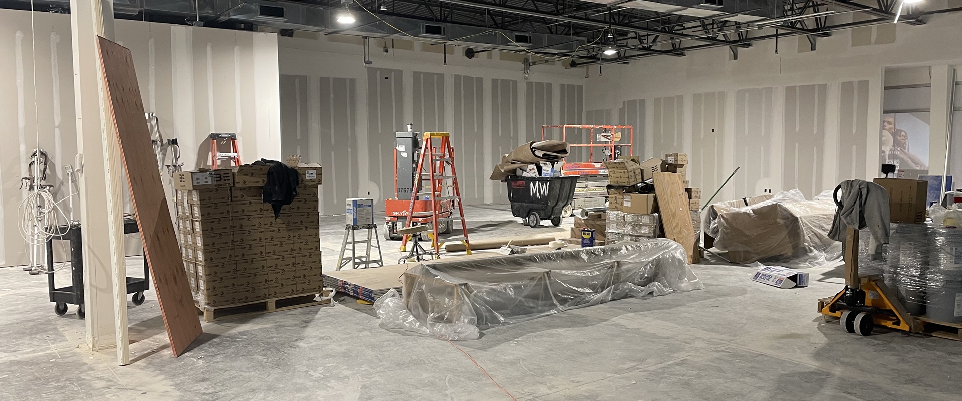 Adidas Store Retail Painting Solution Delivers Quick Turnaround In Eagan