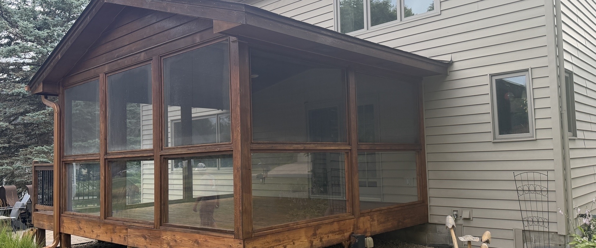 Maple Grove Porch Staining Extends Wood Maintenance Intervals