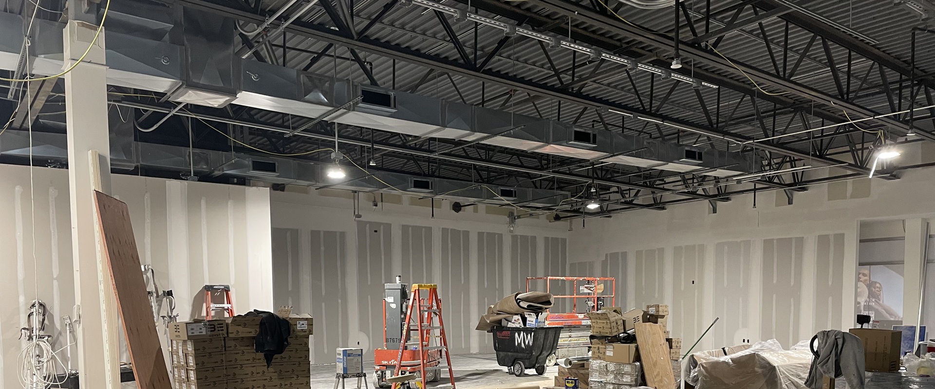 Adidas Store Retail Painting Solution Delivers Quick Turnaround In Eagan